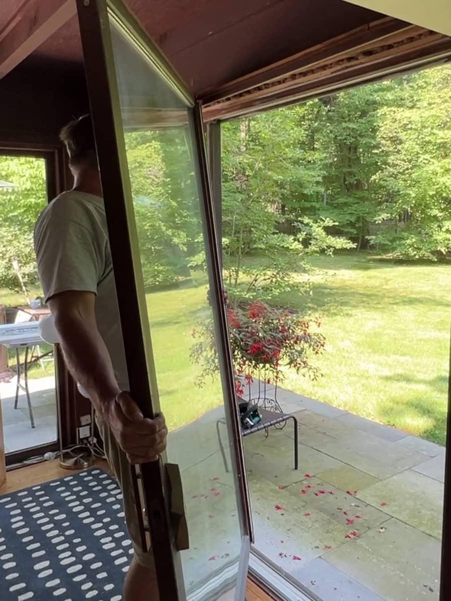 sliding glass door replacement service